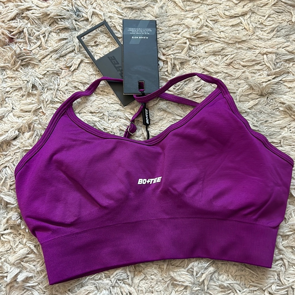 BO+TEE sports bra